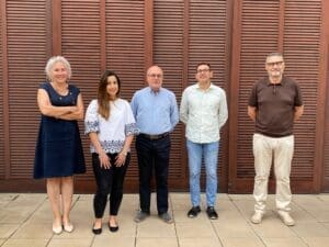 From left to right: Laia Pellejà (ICIQ Administrative director), Geyla Dubed (ICIQ predoc), Roc Muñoz (la Canonja mayor), Emilio Palomares (ICIQ director) and Salvador Ferré (la Canonja deputy mayor)